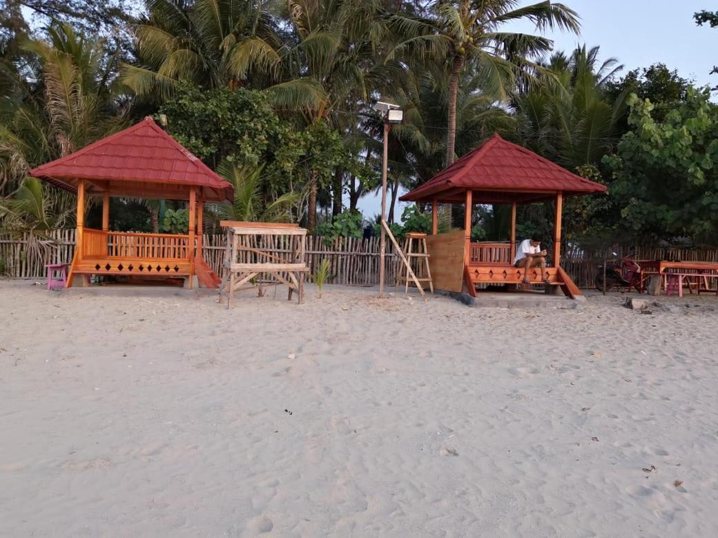 Pantai Camara Homestay Rorahmakan Eksteriør bilde