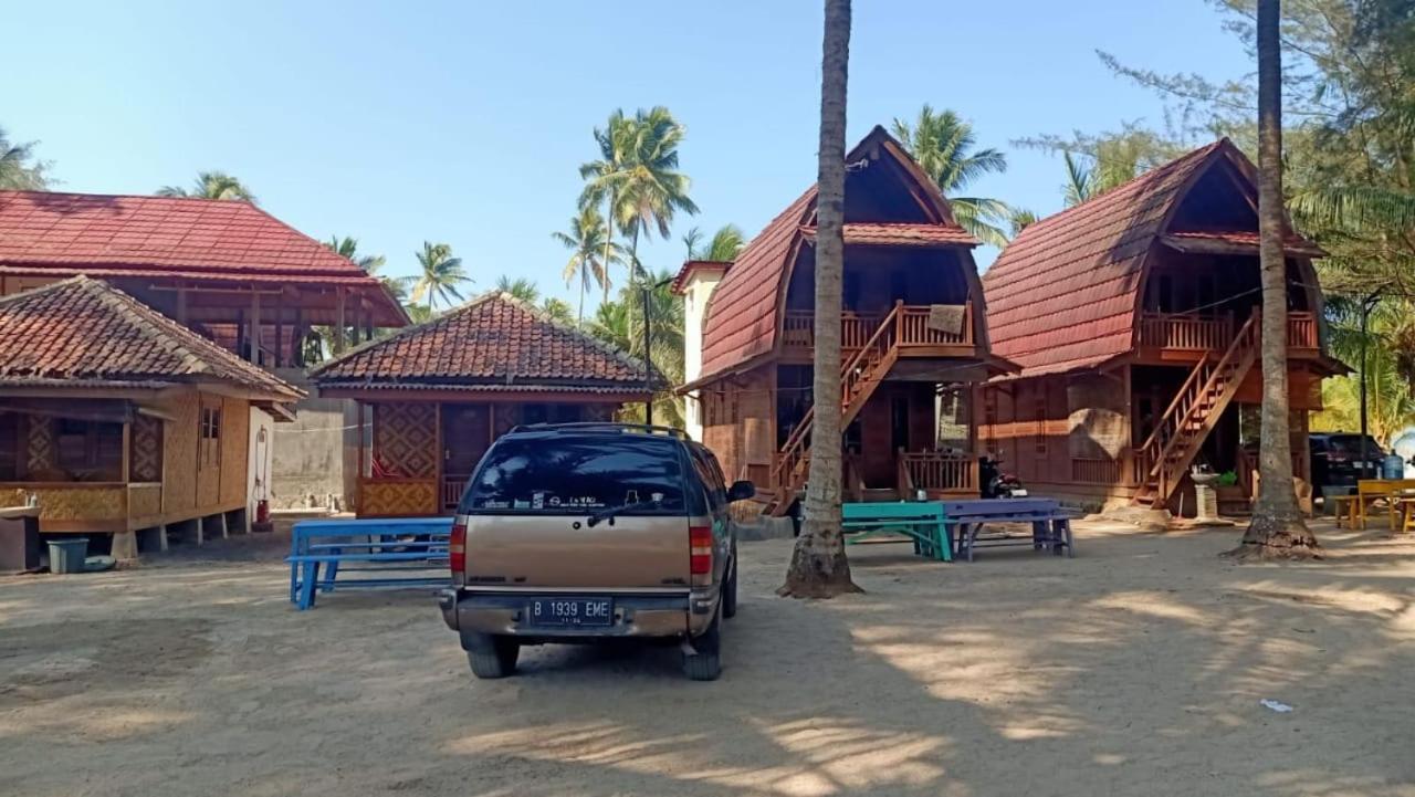 Pantai Camara Homestay Rorahmakan Eksteriør bilde