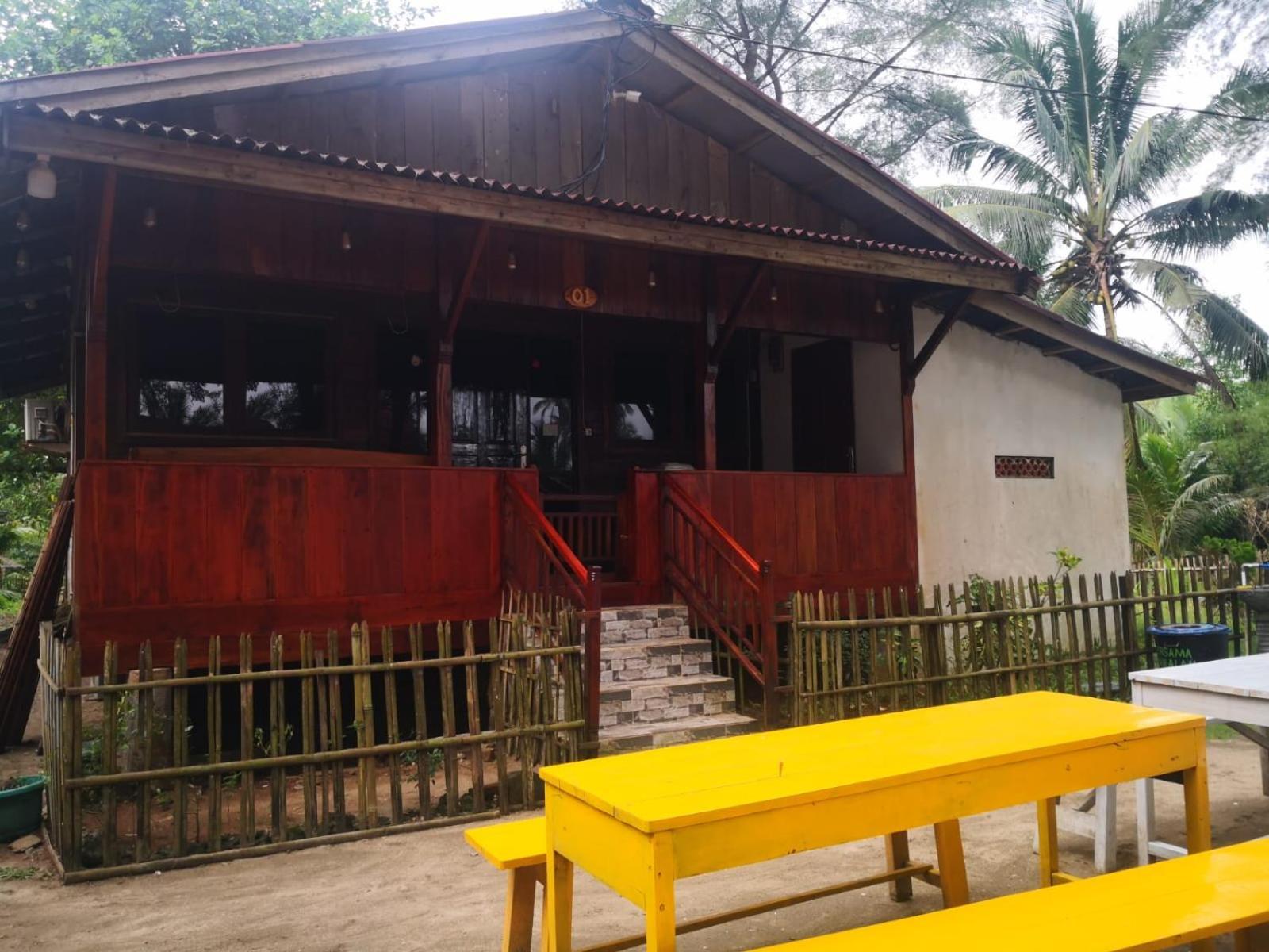 Pantai Camara Homestay Rorahmakan Rom bilde