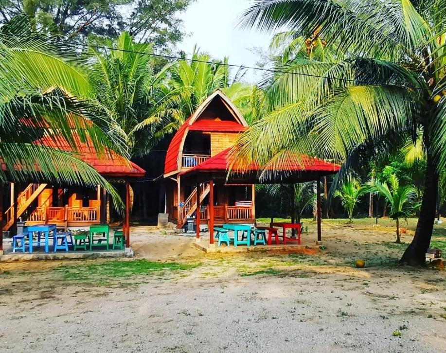 Pantai Camara Homestay Rorahmakan Eksteriør bilde