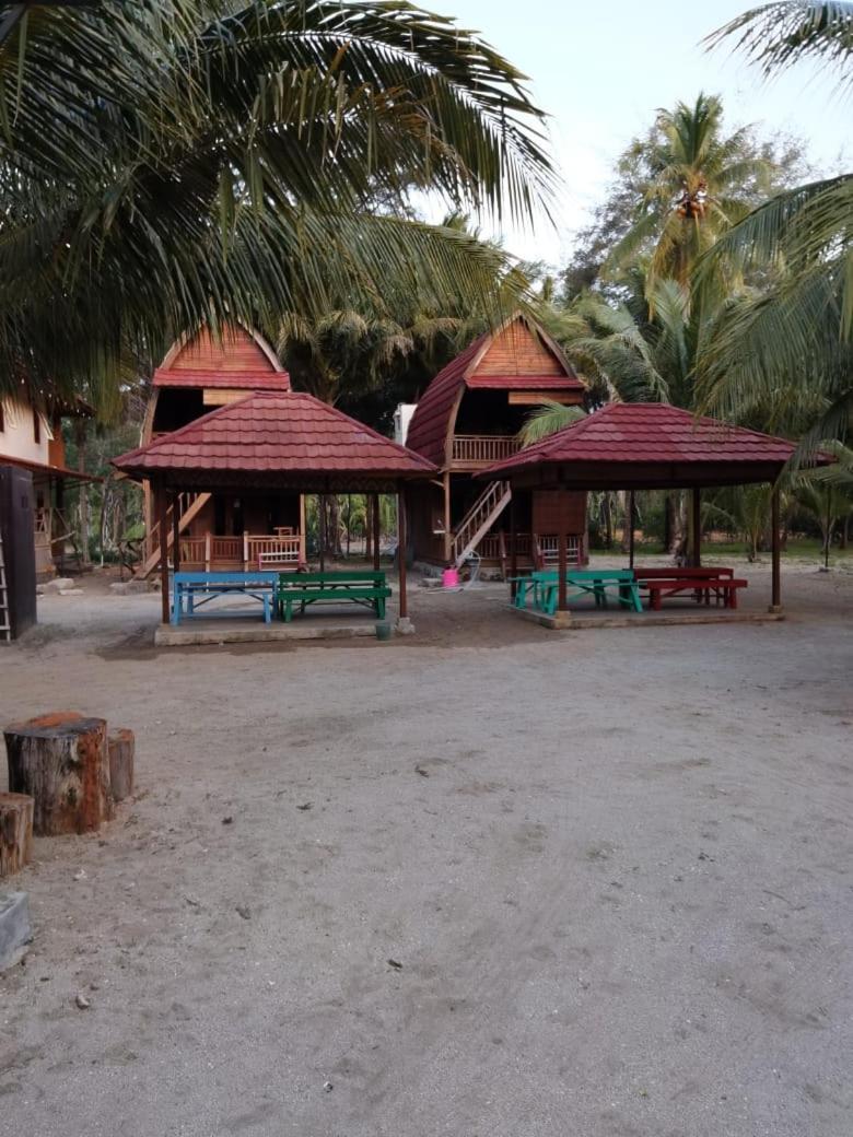 Pantai Camara Homestay Rorahmakan Eksteriør bilde